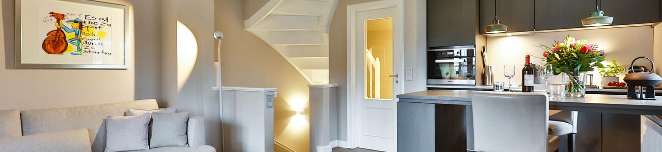 Kuschelnest unter Reet mit Pool und Sauna